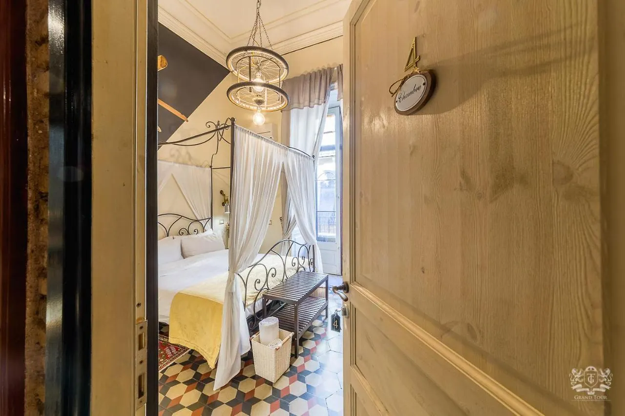 Grand Tour Design Guest House Catania Self Check-In ベッド・アンド・ブレックファスト