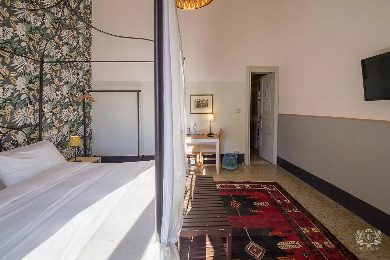 Grand Tour Design Guest House Catania Self Check-In Couette-café