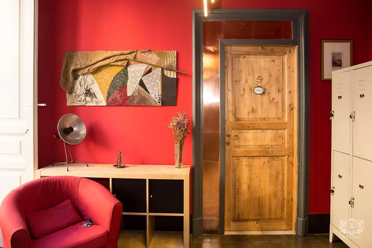 Couette-café Grand Tour Design Guest House Catania Self Check-In