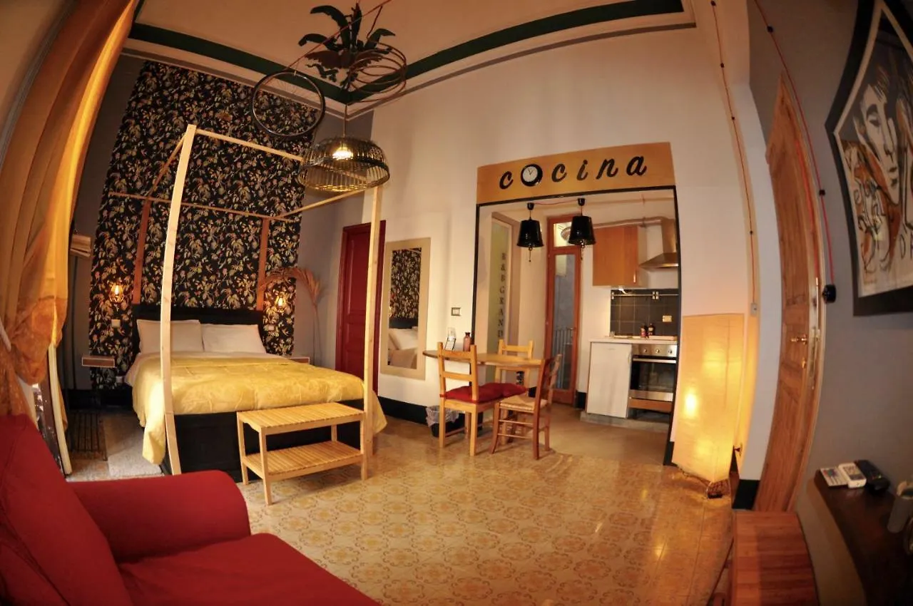 Nocleg ze śniadaniem Grand Tour Design Guest House Catania Self Check-In